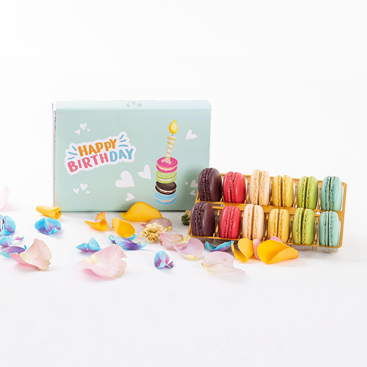 Happy Birthday Macarons (12’li) — görsel 3