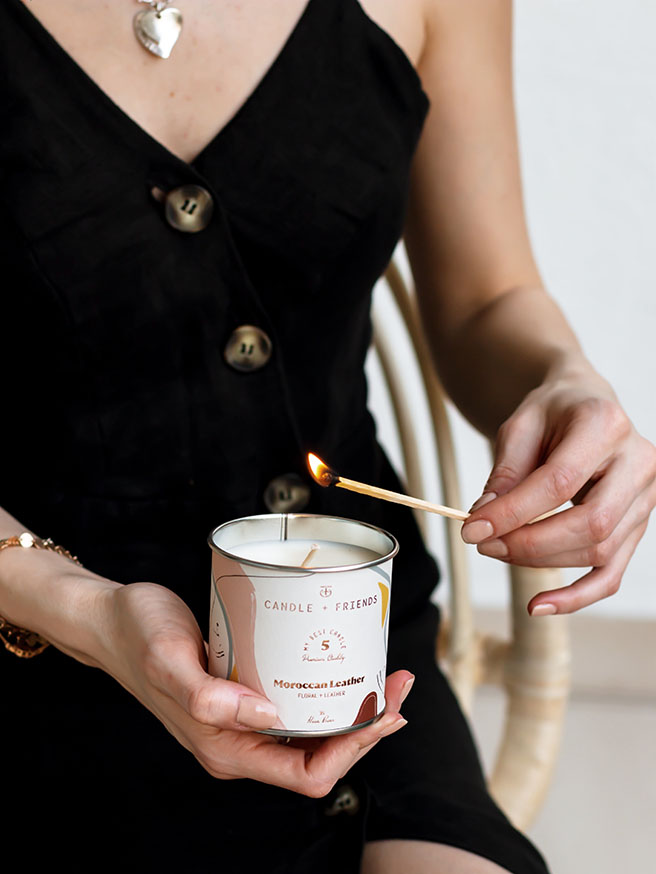 Candle + Friends No 5 Moroccan Leather Teneke Mum — görsel 2